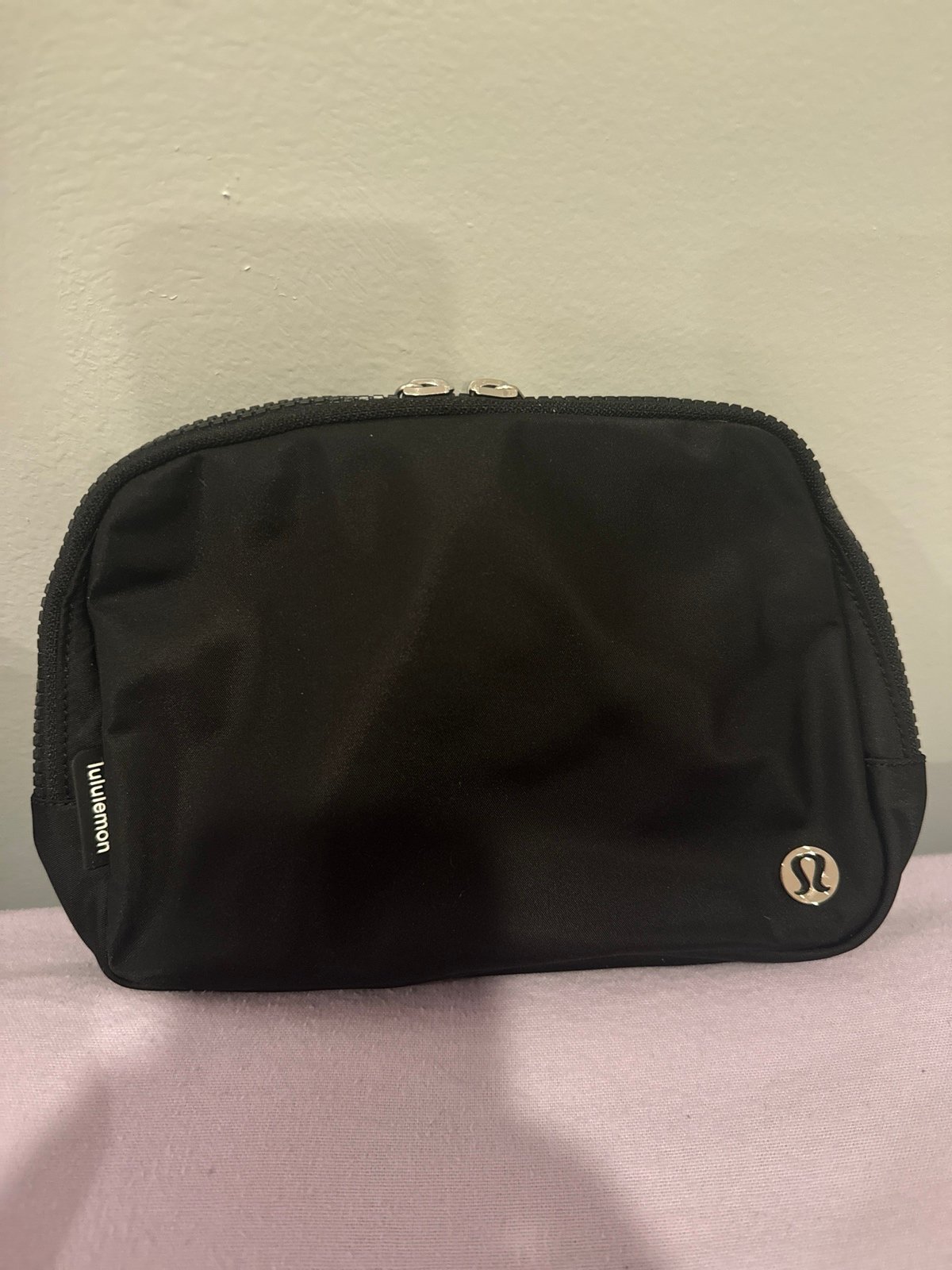 Lululemon Everywhere Belt Bag