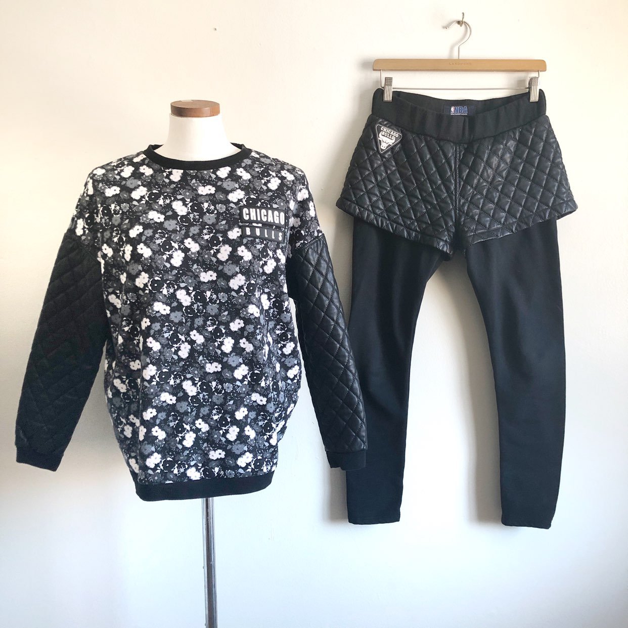 Vintage Chicago Bulls Floral 2 Pc Set XS