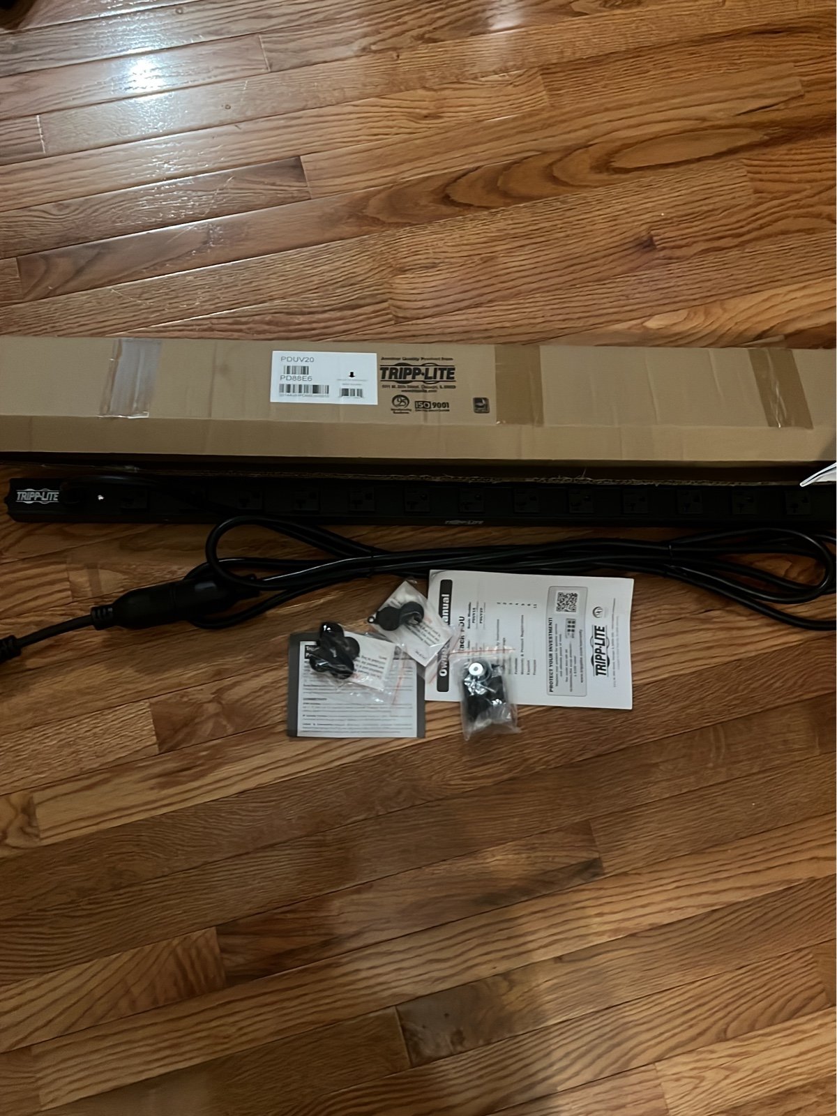 Tripp-Lite Power Strip Brand New 14-Outlets