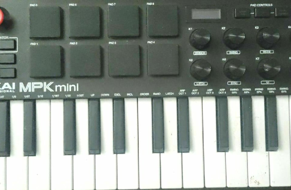 Akai MPK Mini