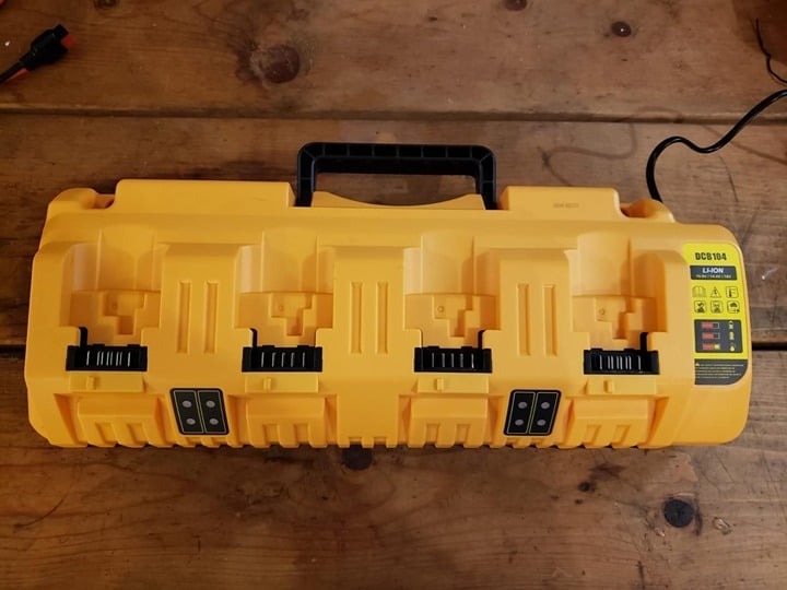 4-Port 12/20V Battery Charger Station Replacement for Dewalt Battery Charger