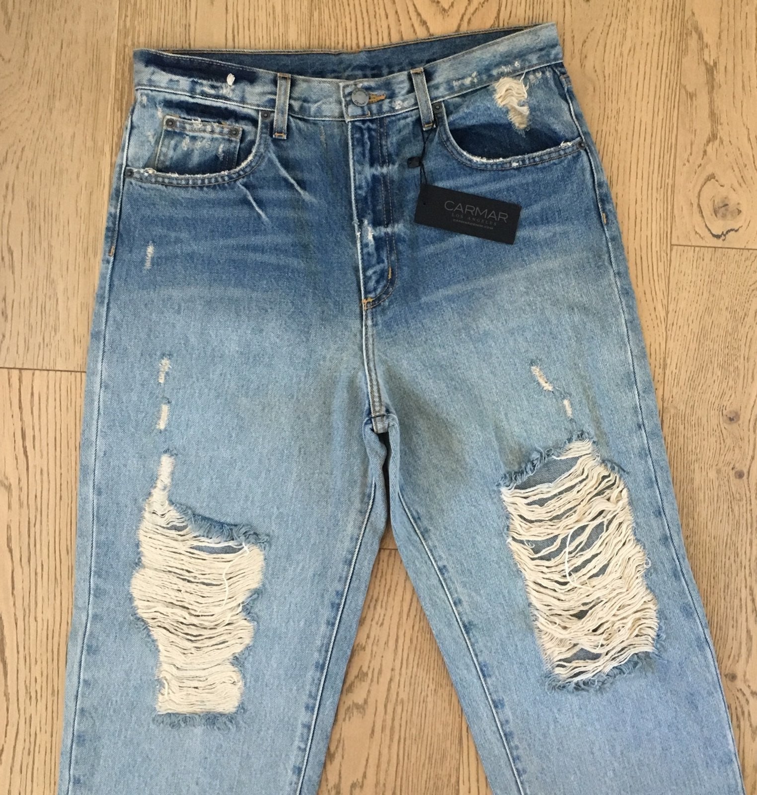 Carmar Distressed Boyfriend Jeans (NWT)