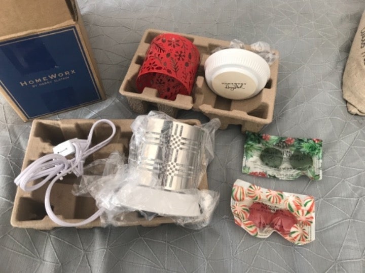 QVC Homeworx Wax Warmer by Harry Slatkin& gelables