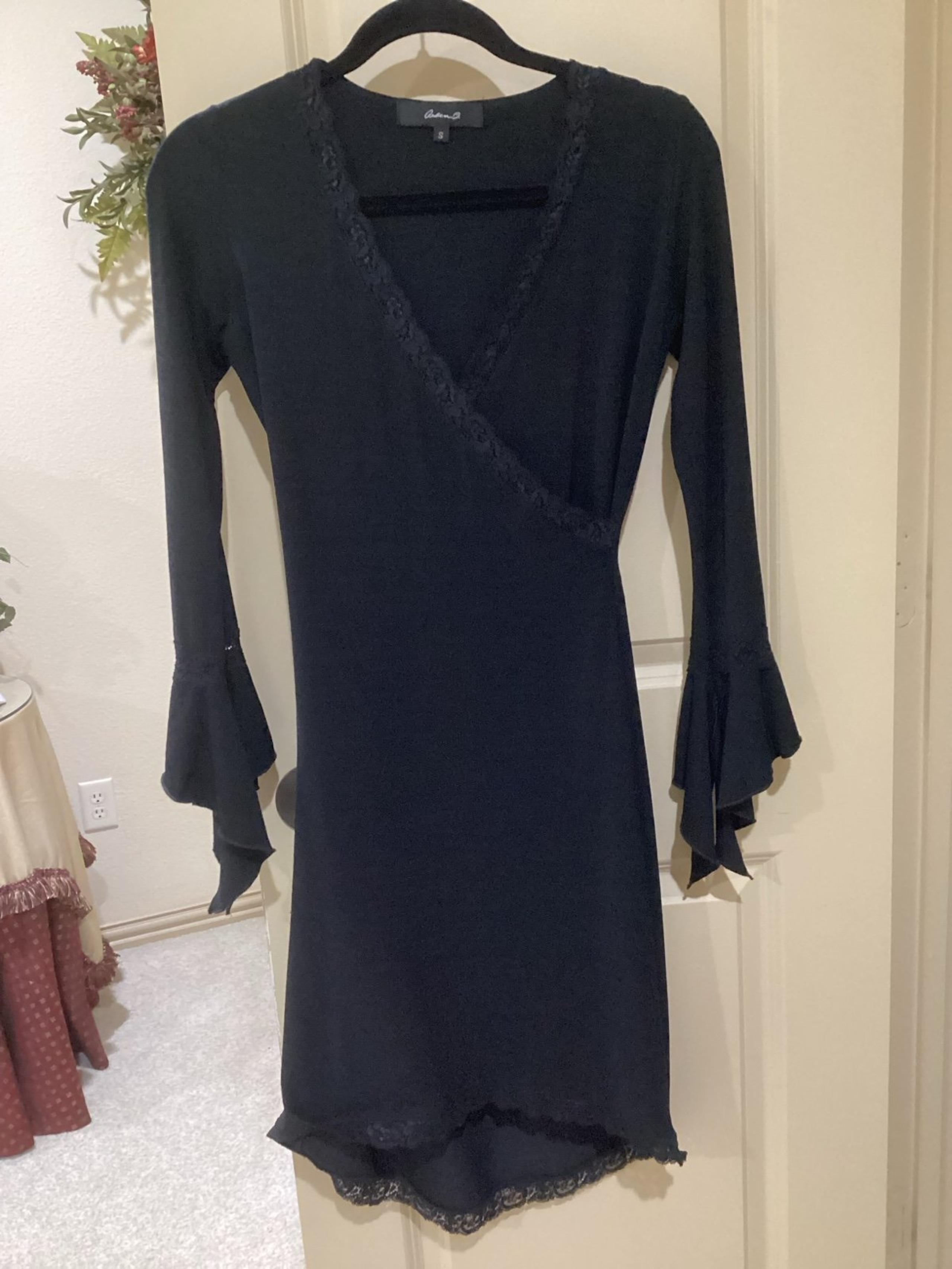 Arden B Womens Black Long Sleeve Dress with Lace Trim Size S