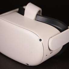 Meta OCU LUS Quest 2 256gb Standalone VR Headset Only- White - For Parts / Broken
