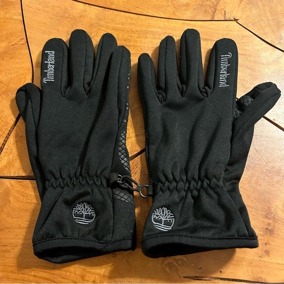 NEW Timberland Gloves With Grip Palms All Over Print Logo Black Winter Snow Ski