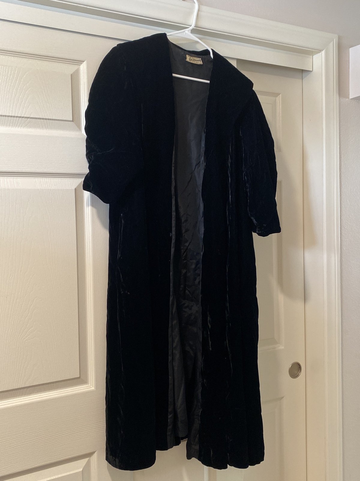 True vintage Lilli Diamond black velvet swing coat mrs maisel
