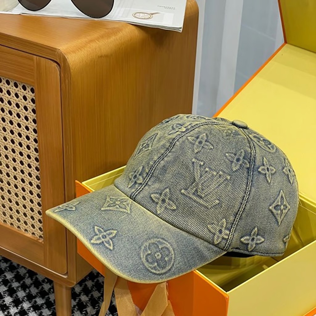 ＬＶ- Hat