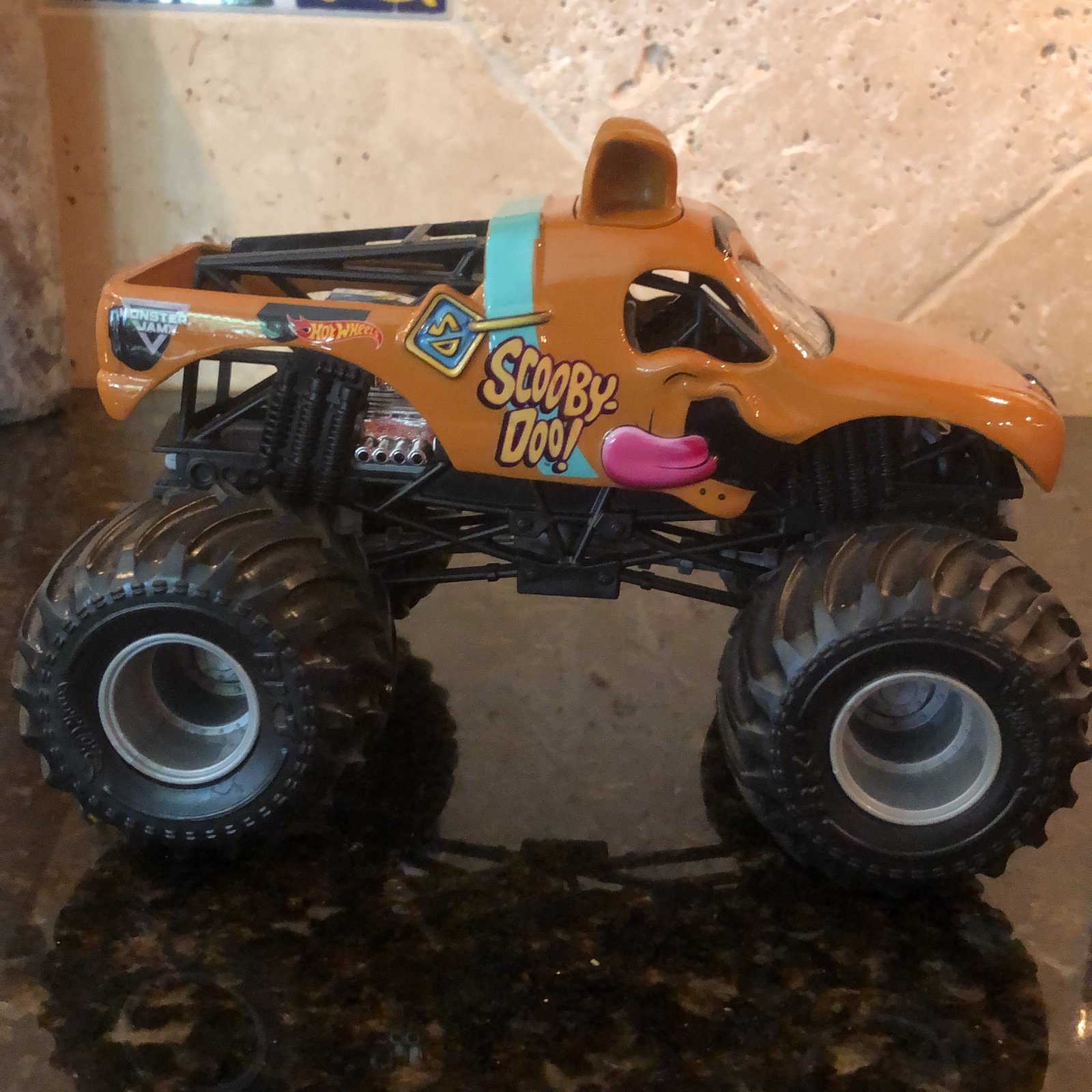 Rare hot wheels Scooby Doo monster truck