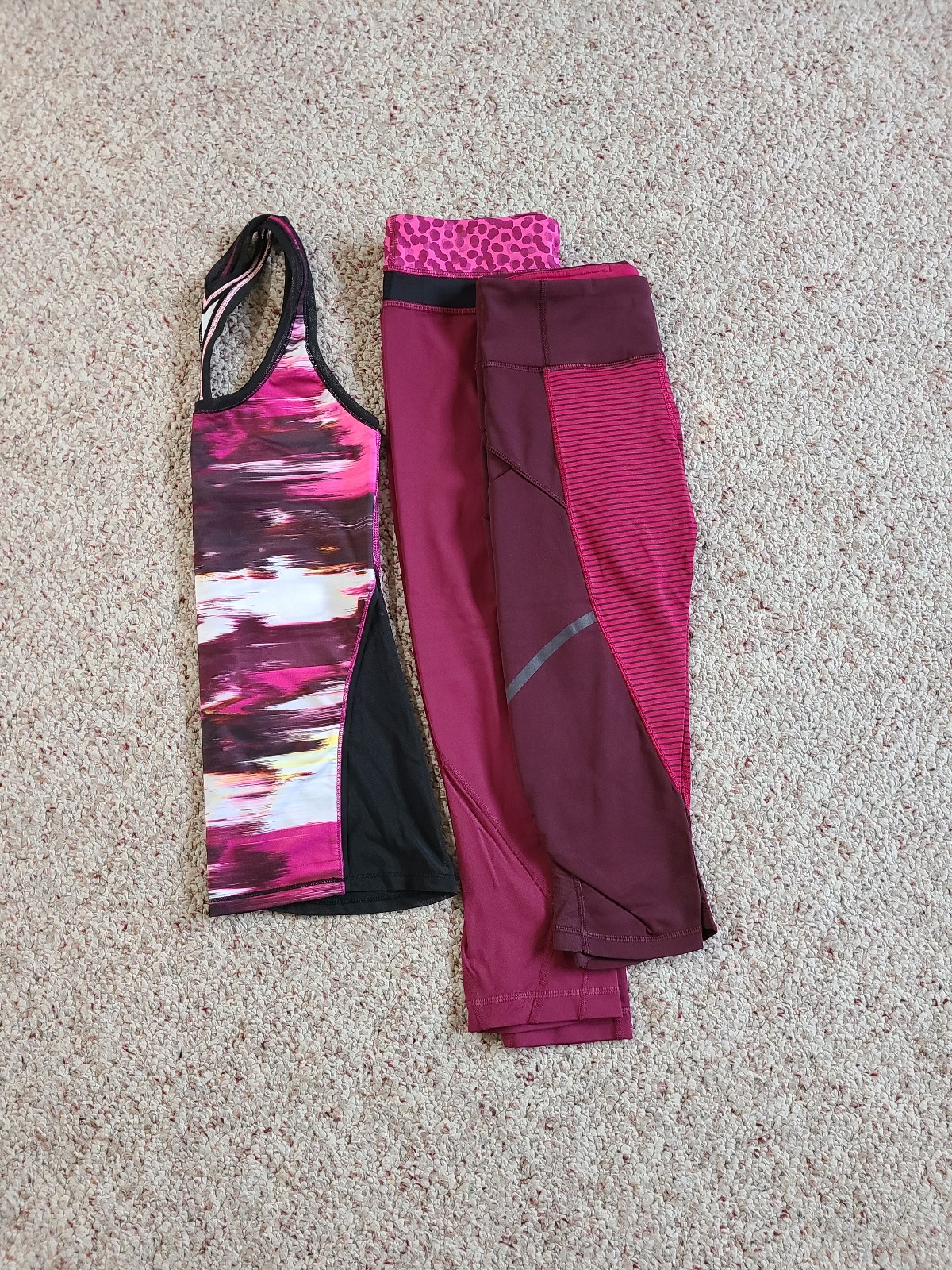 Lululemon Burgundy Bundle Size 4 ♡