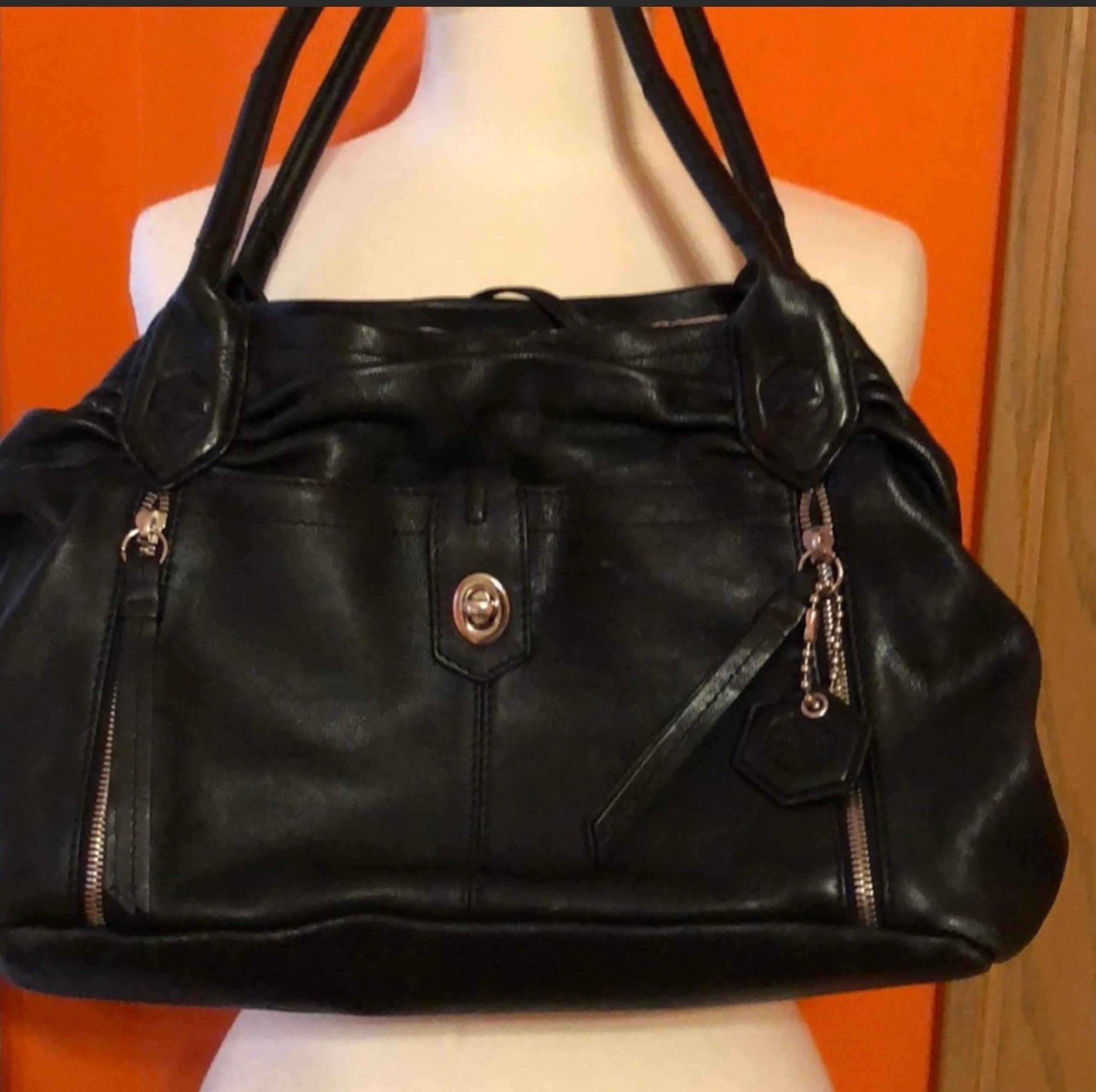Gorgeous Lodis Leather Bag