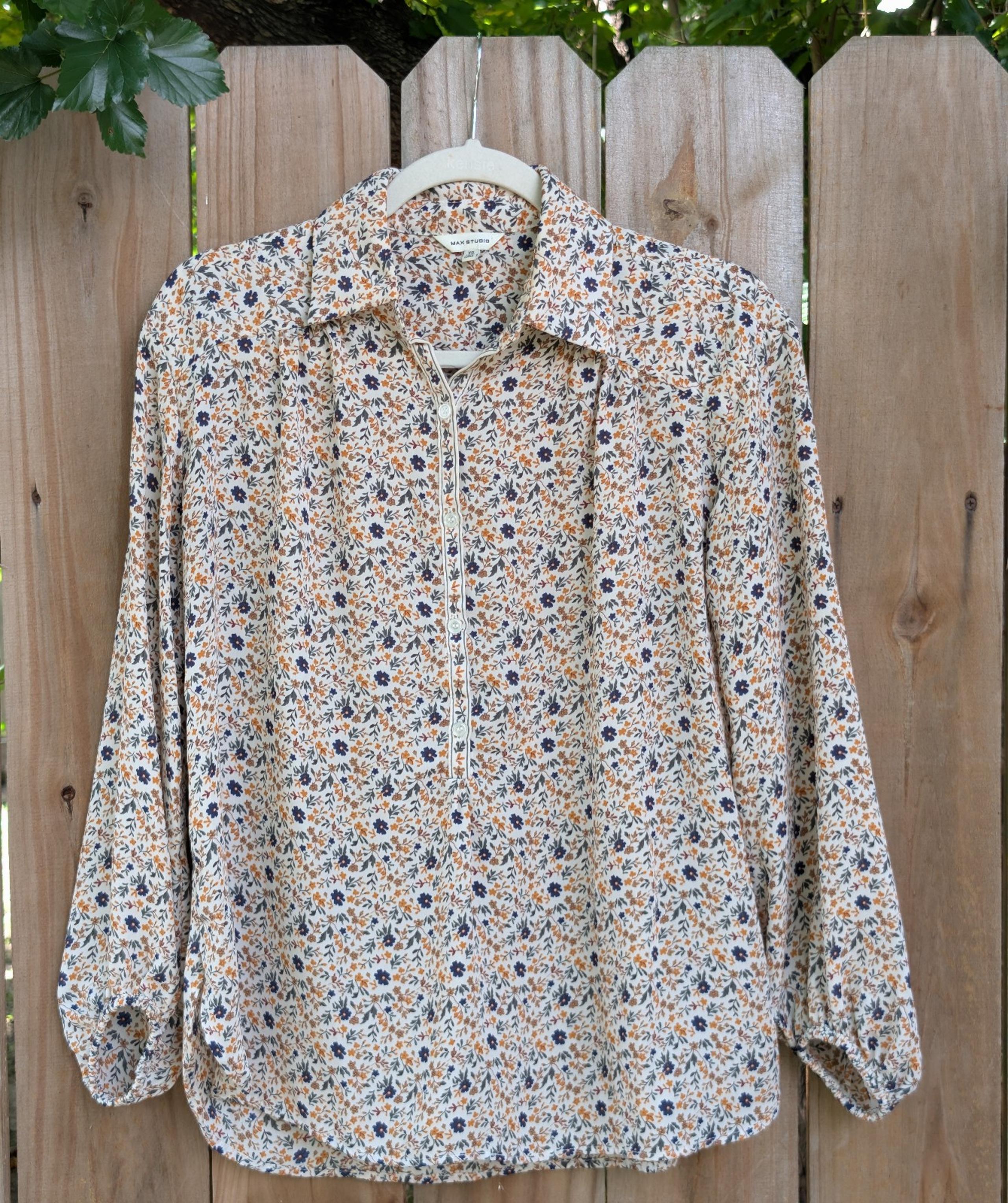 Max Studio floral button down blouse