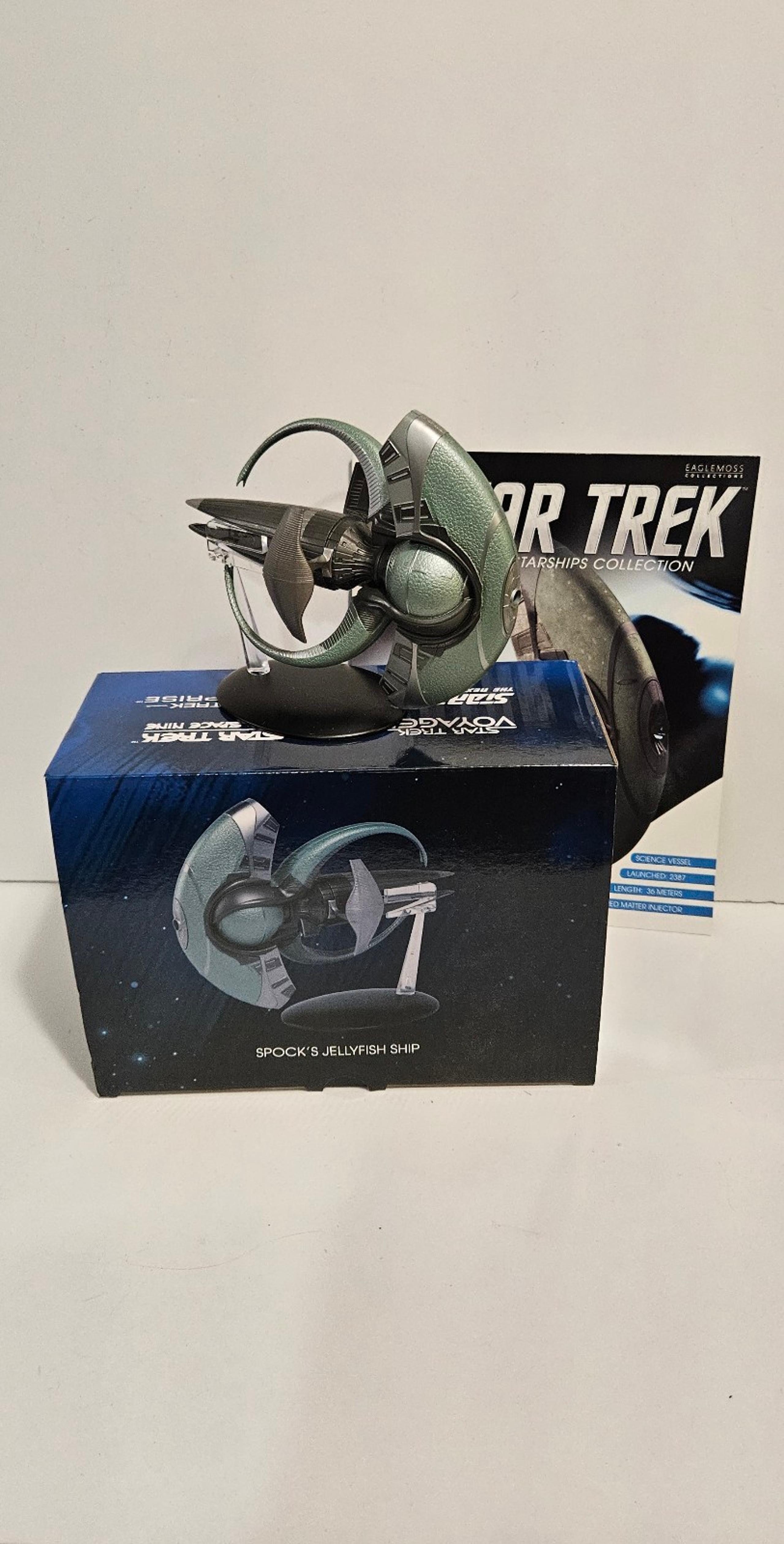 Eaglemoss Special Issue Star Trek XL Ship -Spock's Jellyfish Ship - Eaglemoss Publications