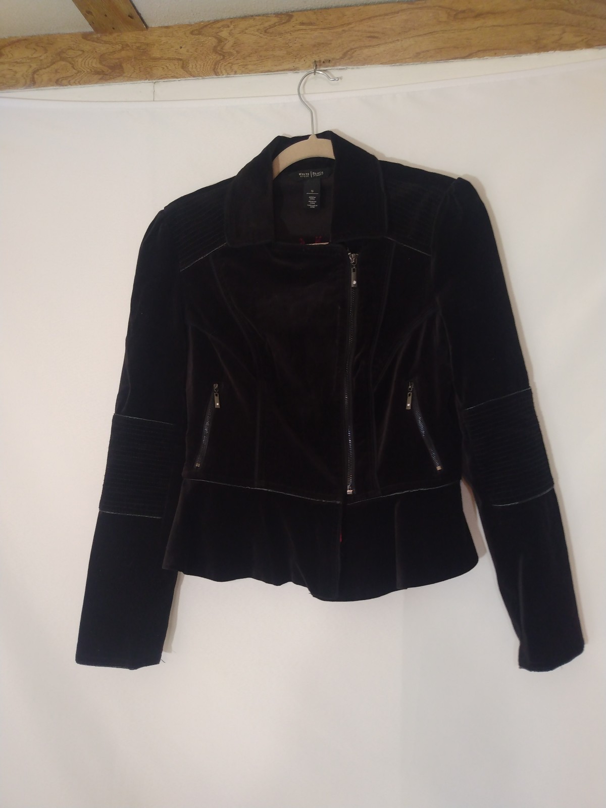 Womens White House Black Market Black Velvet Moto Jacket Sz 16