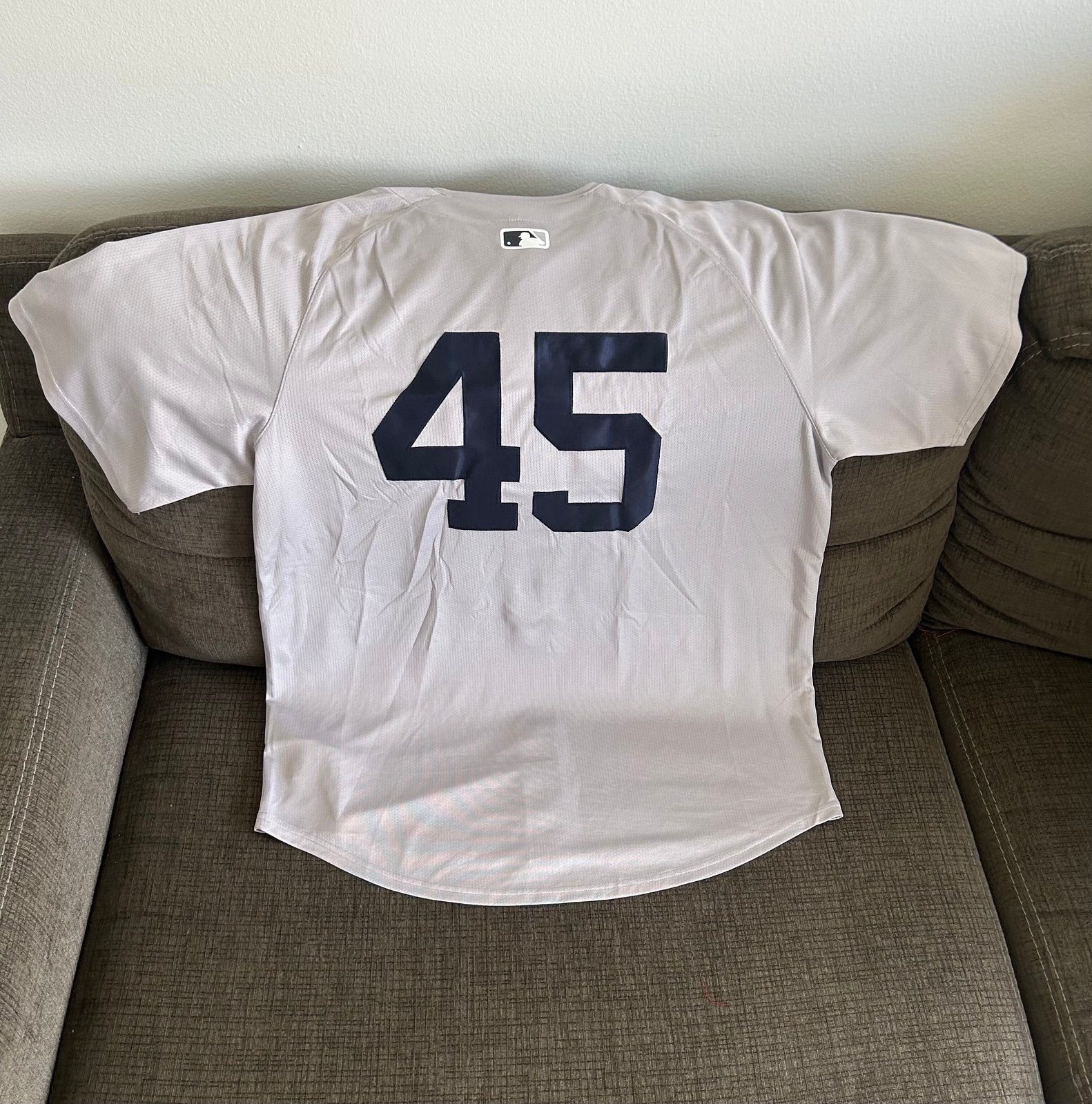 Nike Authentic New York Yankees Gerrit Cole #45 Gray MLB Jersey Men’s Sz: Large