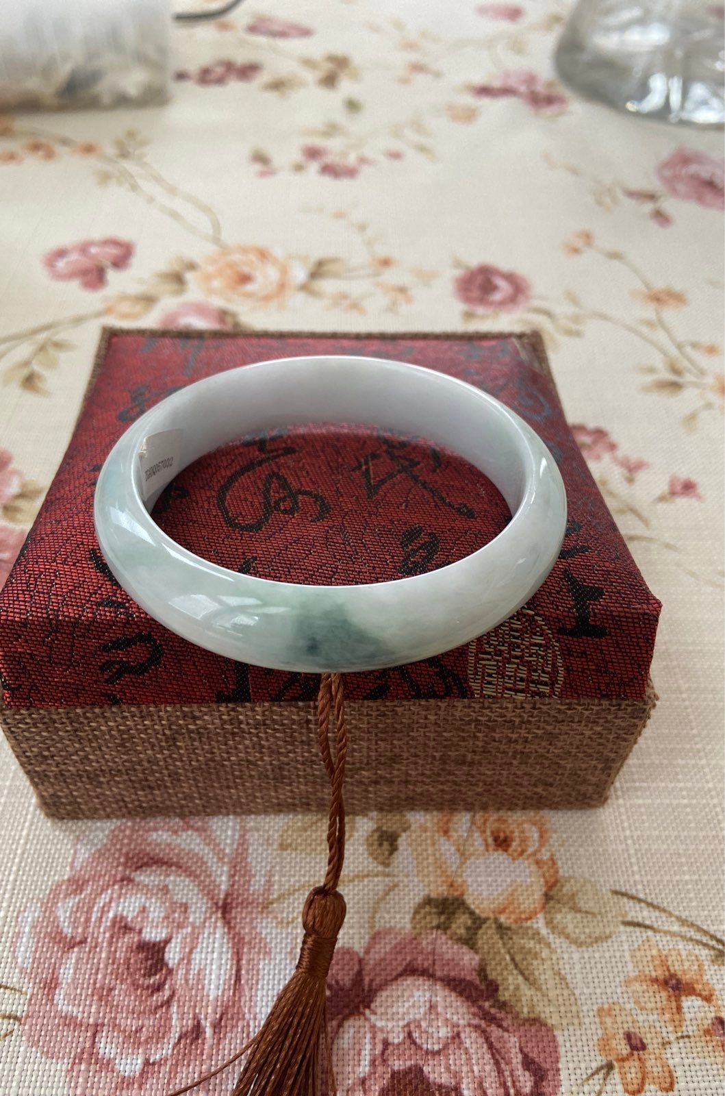 Natural jade bracelet