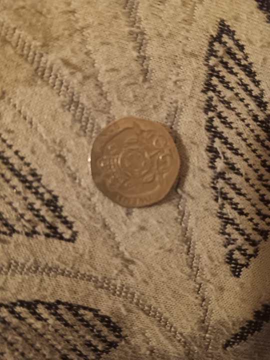 E tra rare coin