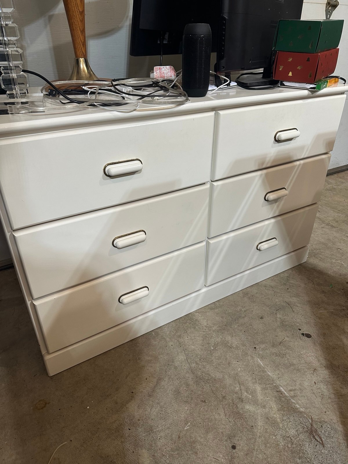 Wood dresser