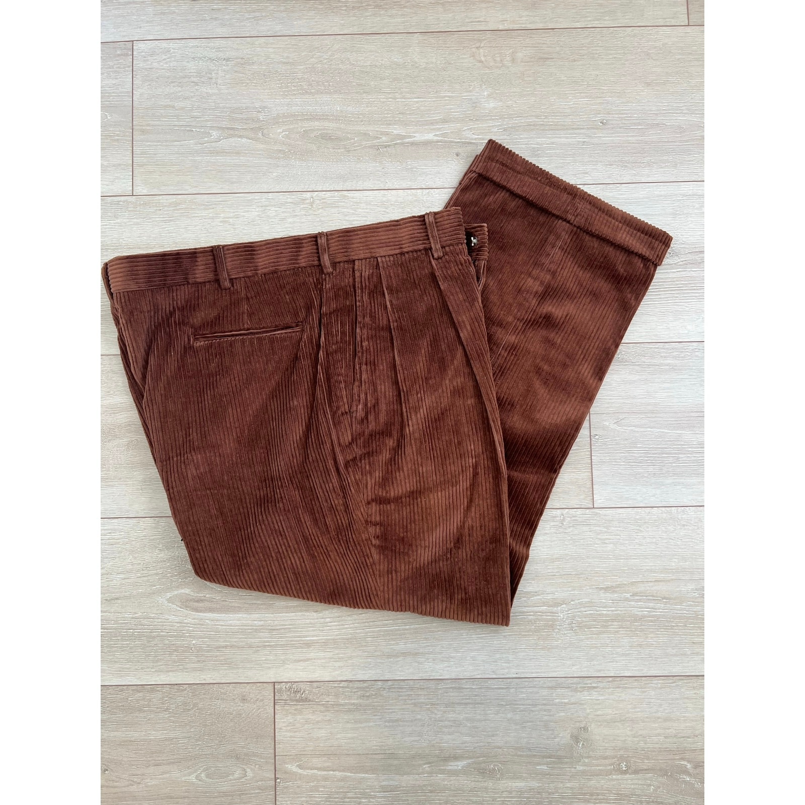 Lands’ End Thick Corduroy Casual Pleated Pants Brown Size 38 JJ