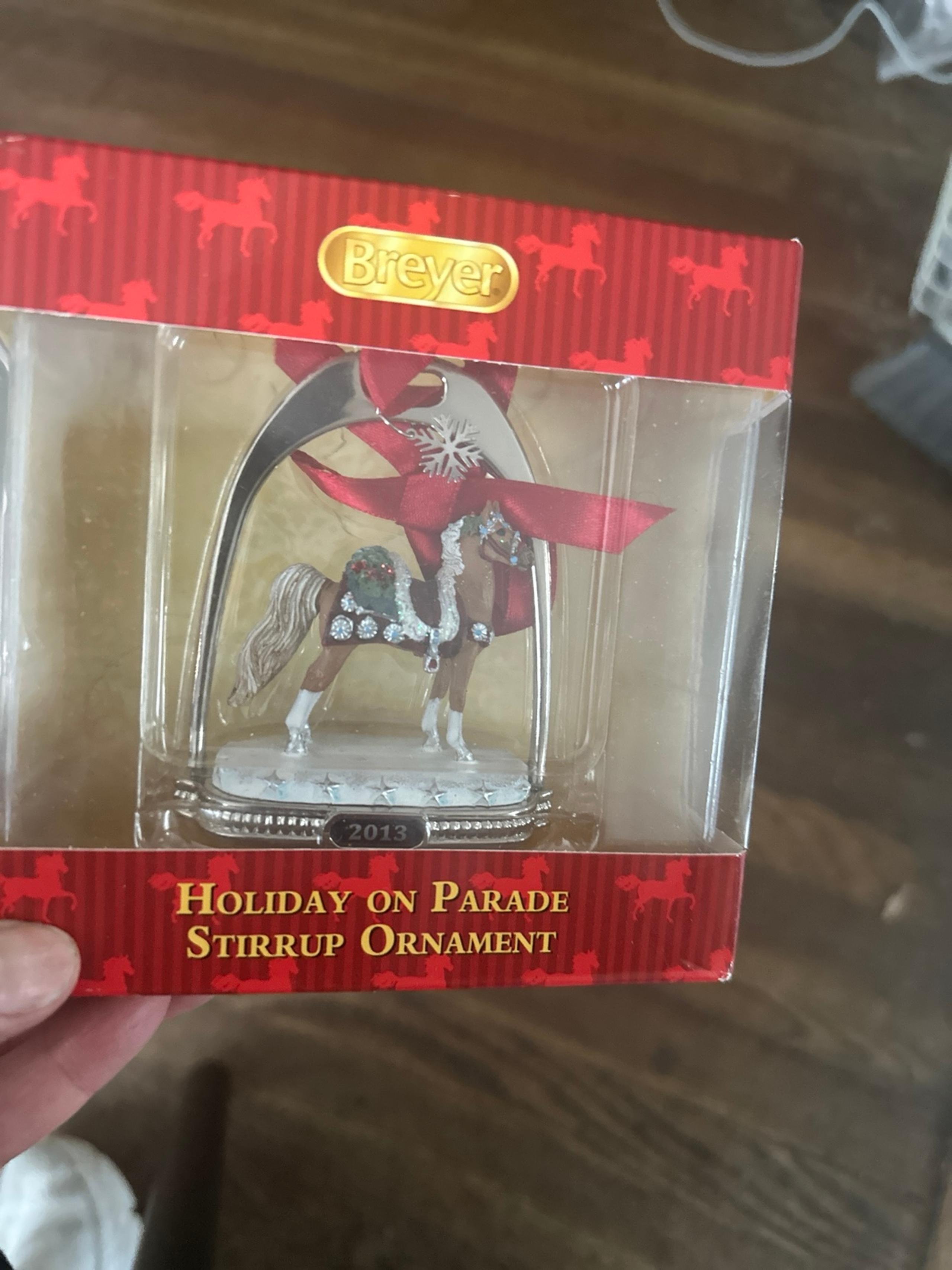 Breyer 2013 Holiday on Parade stirrup ornament