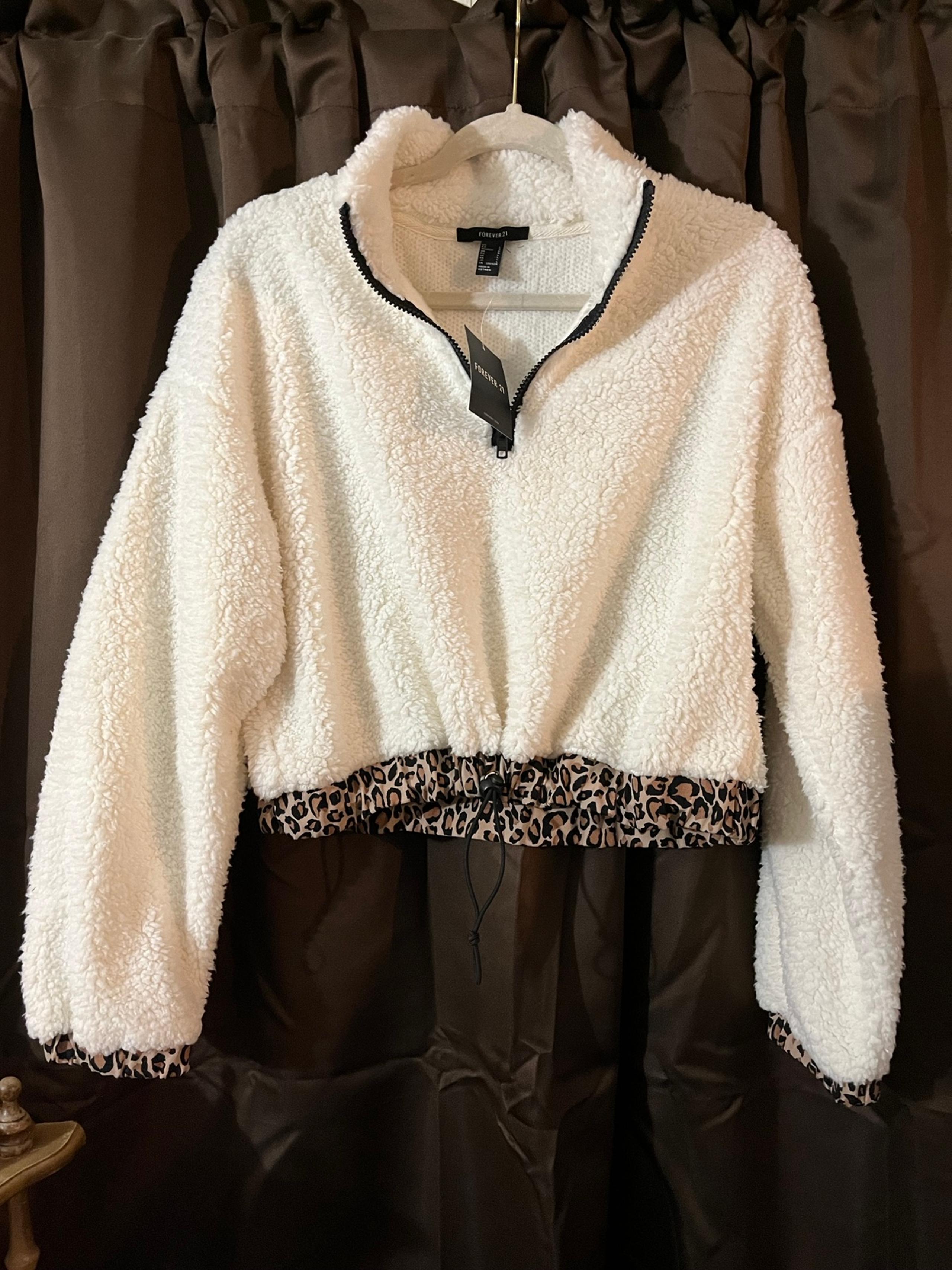 Ladies Forever 21 Fleece Jacket , Size L, Cream and leopard print