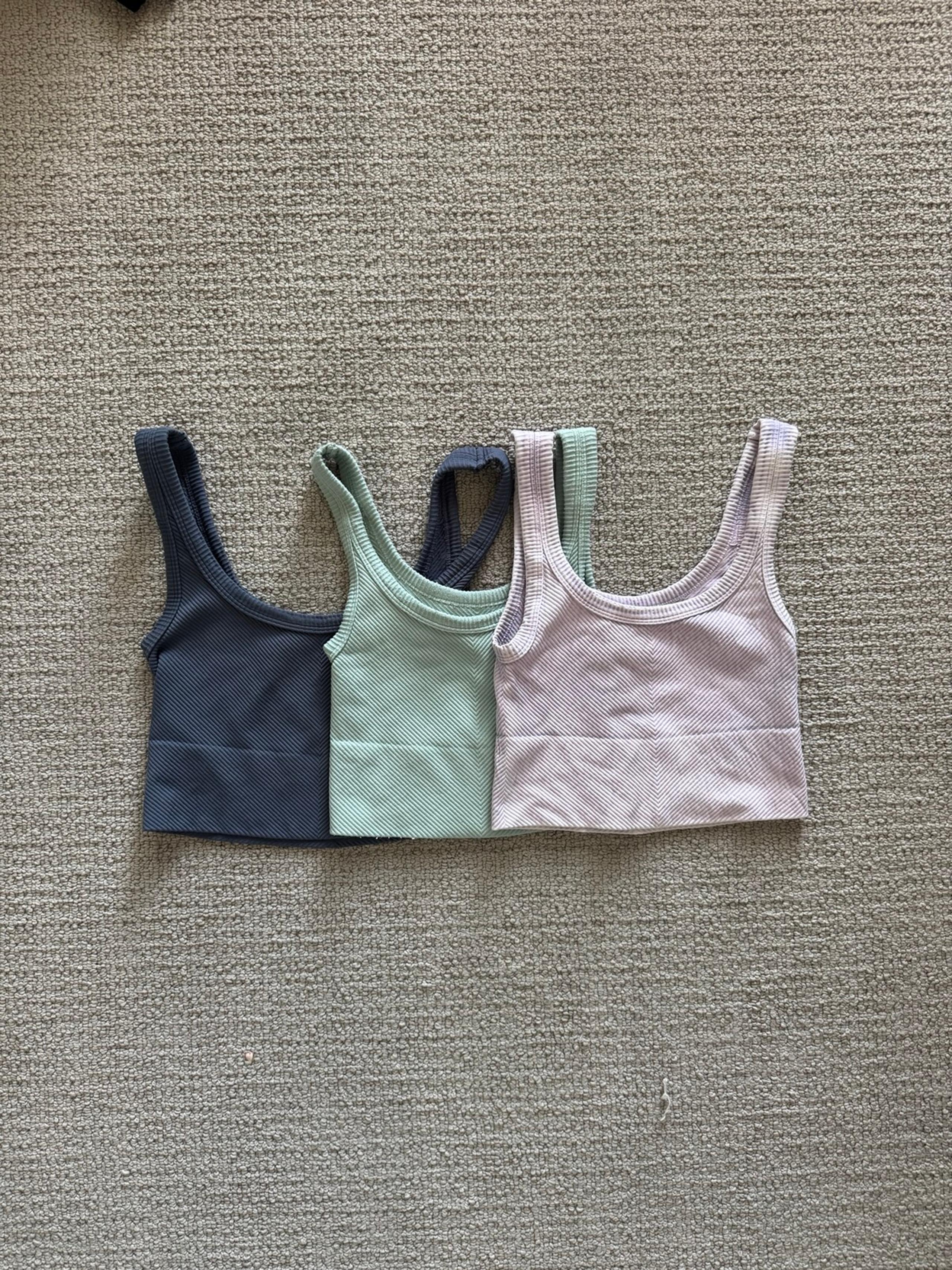 Tilly’s Cropped Tank Bundle (3)