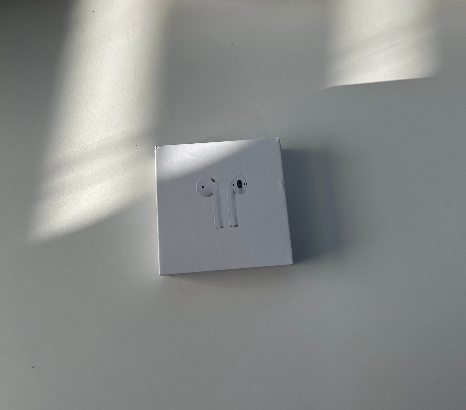 AirPods Gen 2