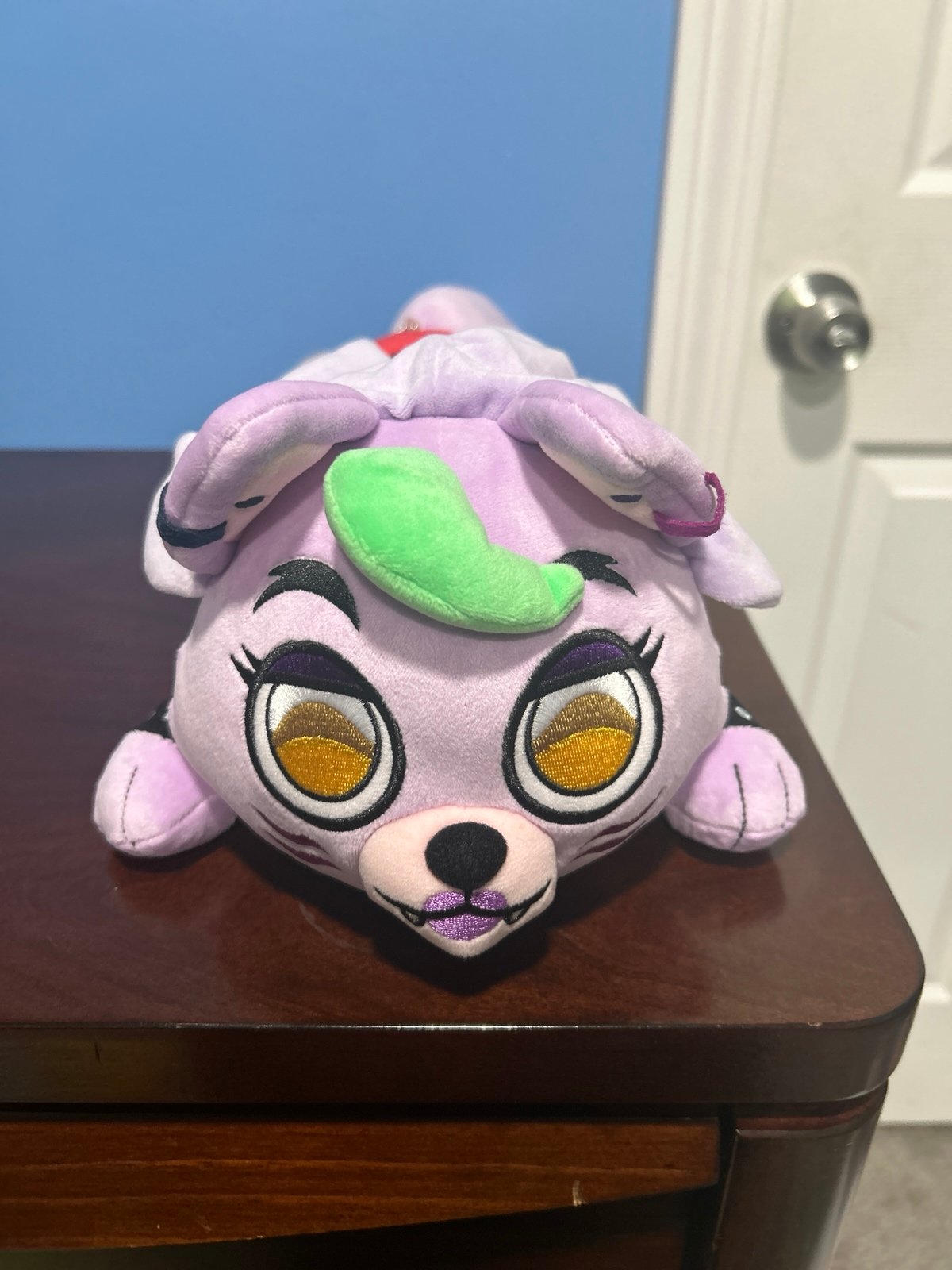 FNaF YouTooz Weighted Roxanne Plush