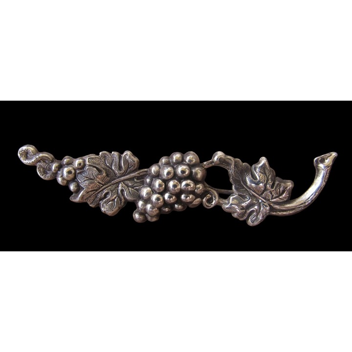 Vintage Sterling silver Grape leaf Brooch lapel pin