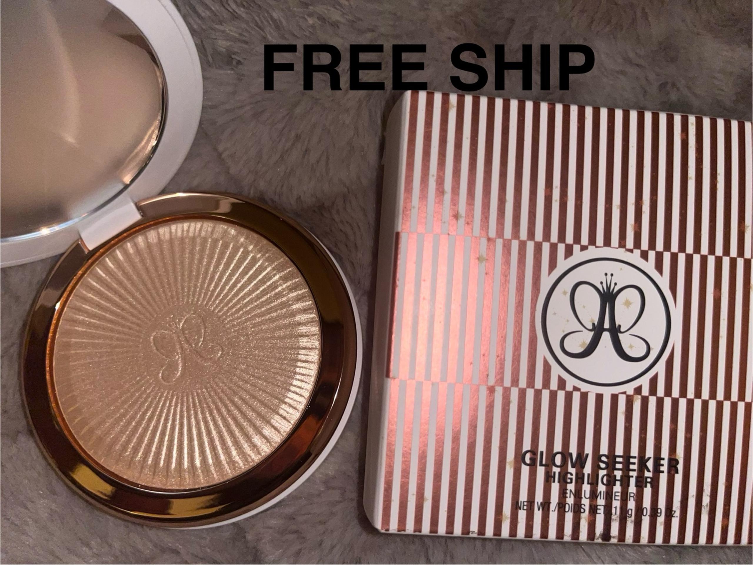 ABH Glow Seeker Highlighter Ethereal