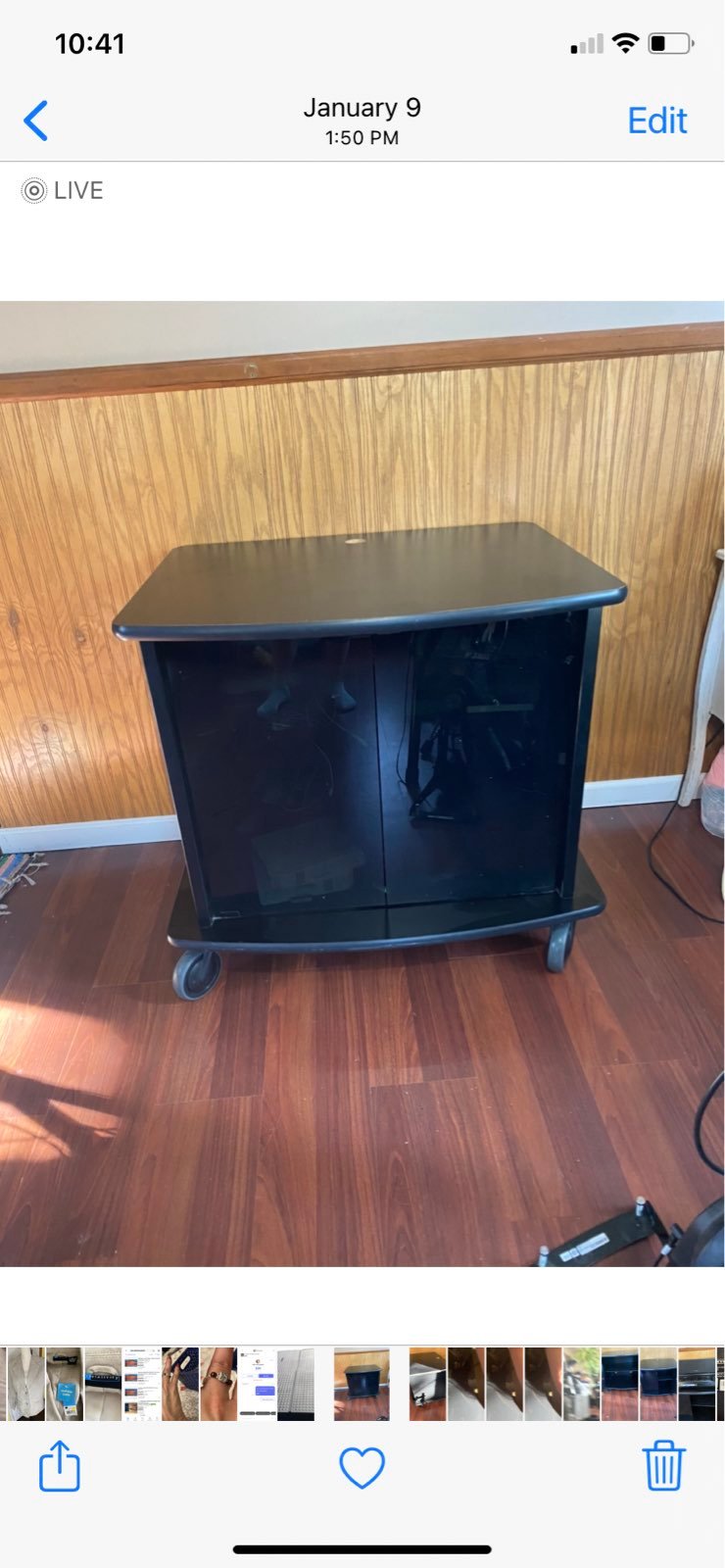 Rolling tv stand