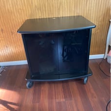 Rolling tv stand