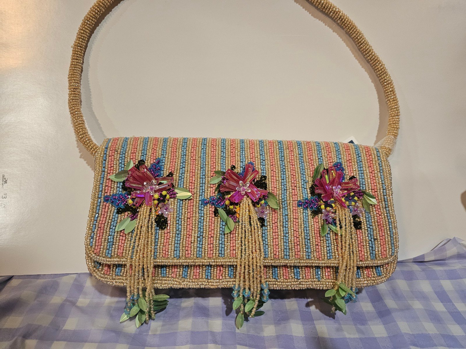 Fully beaded bag viral titok