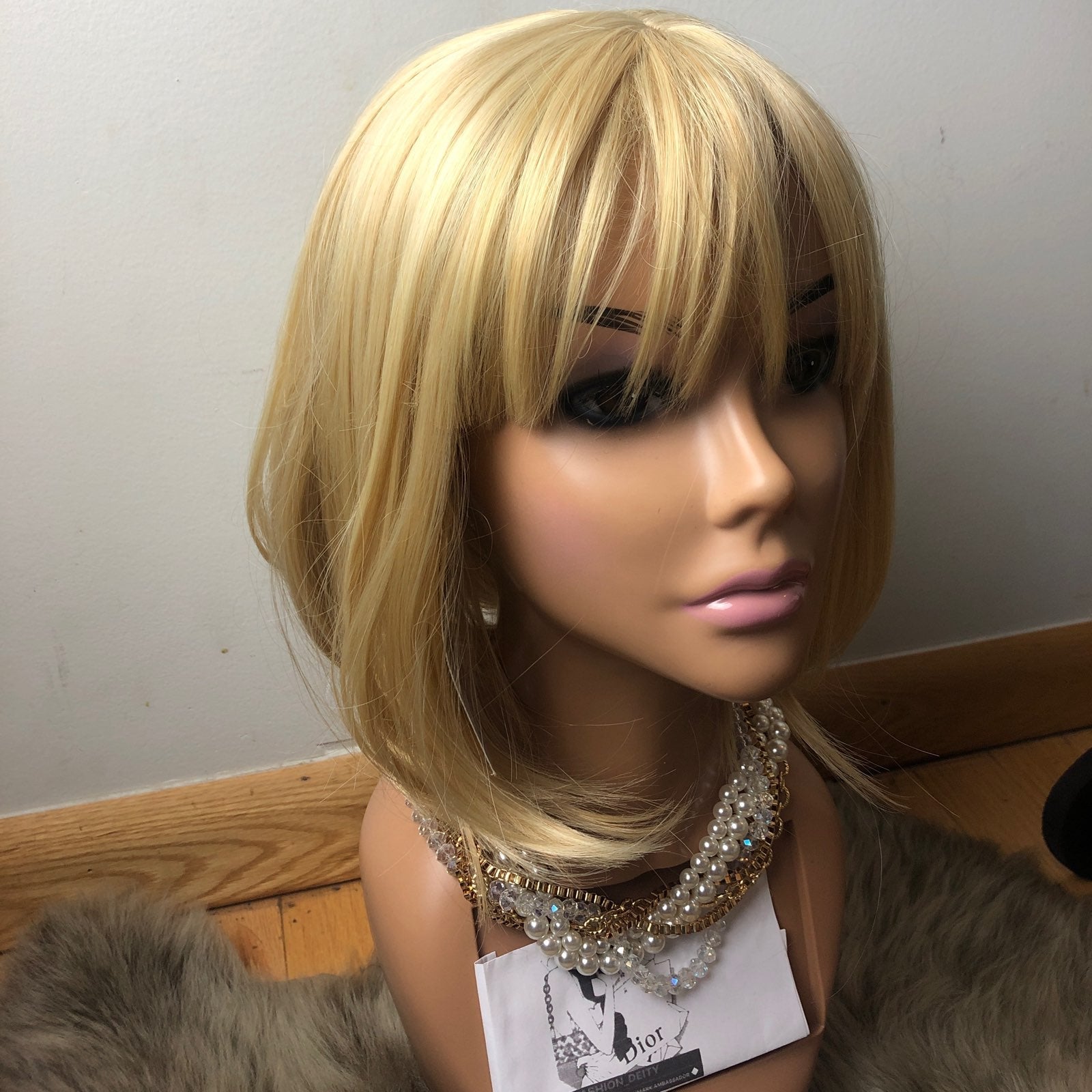 Golden Blonde Bang Bob Wig *NWT*