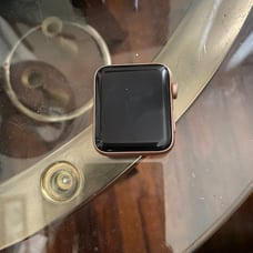 Apple Watch Series 3 42mm Aluminum Gold