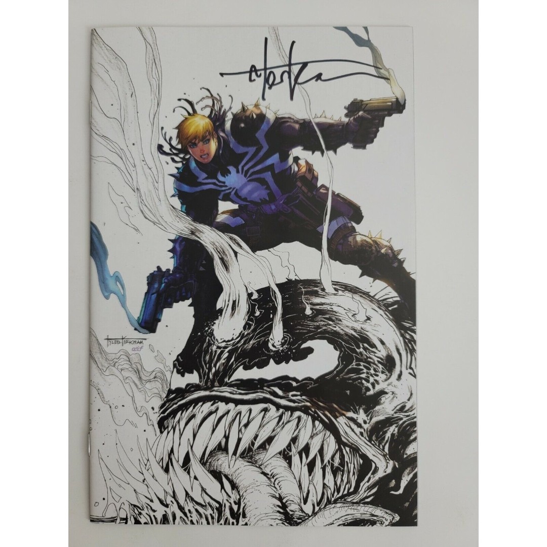 Venom #29 Kirkham Secret Color Splash Variant Signed By Tyler Kirkham W/COA
