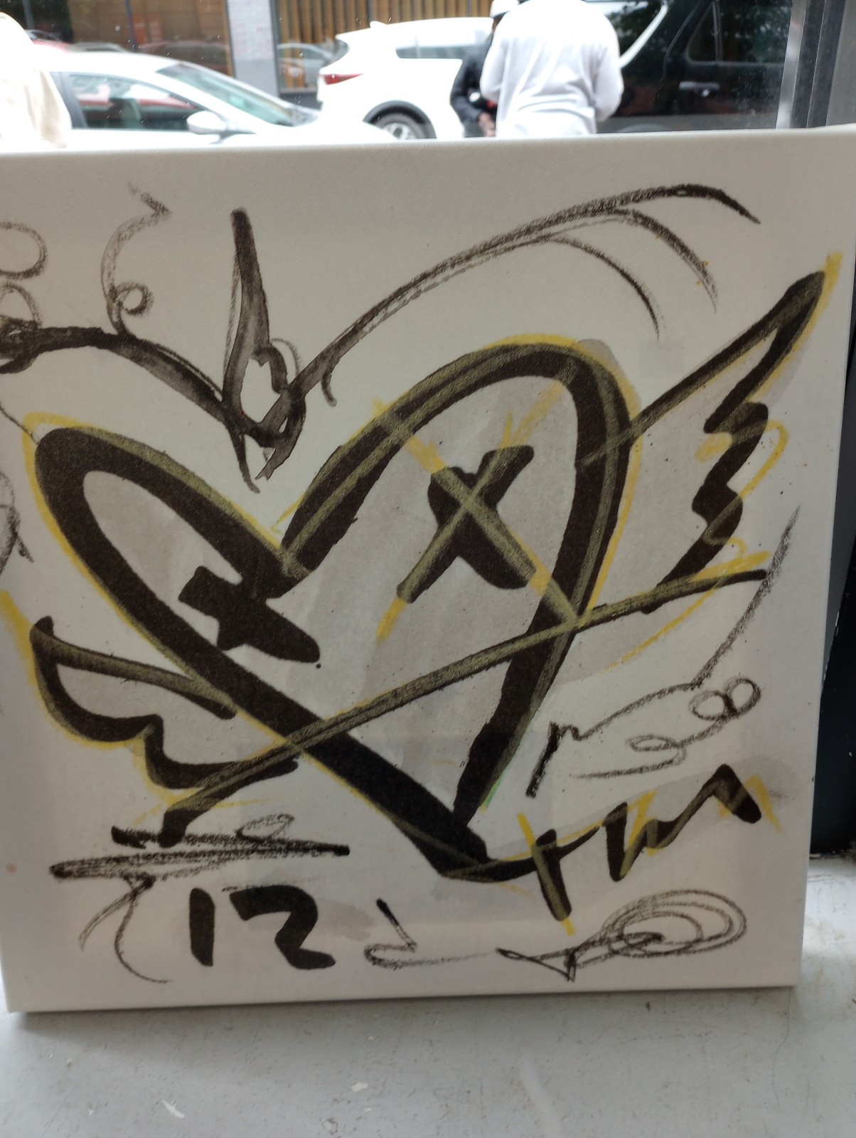 Oliver gel sketch art canvas