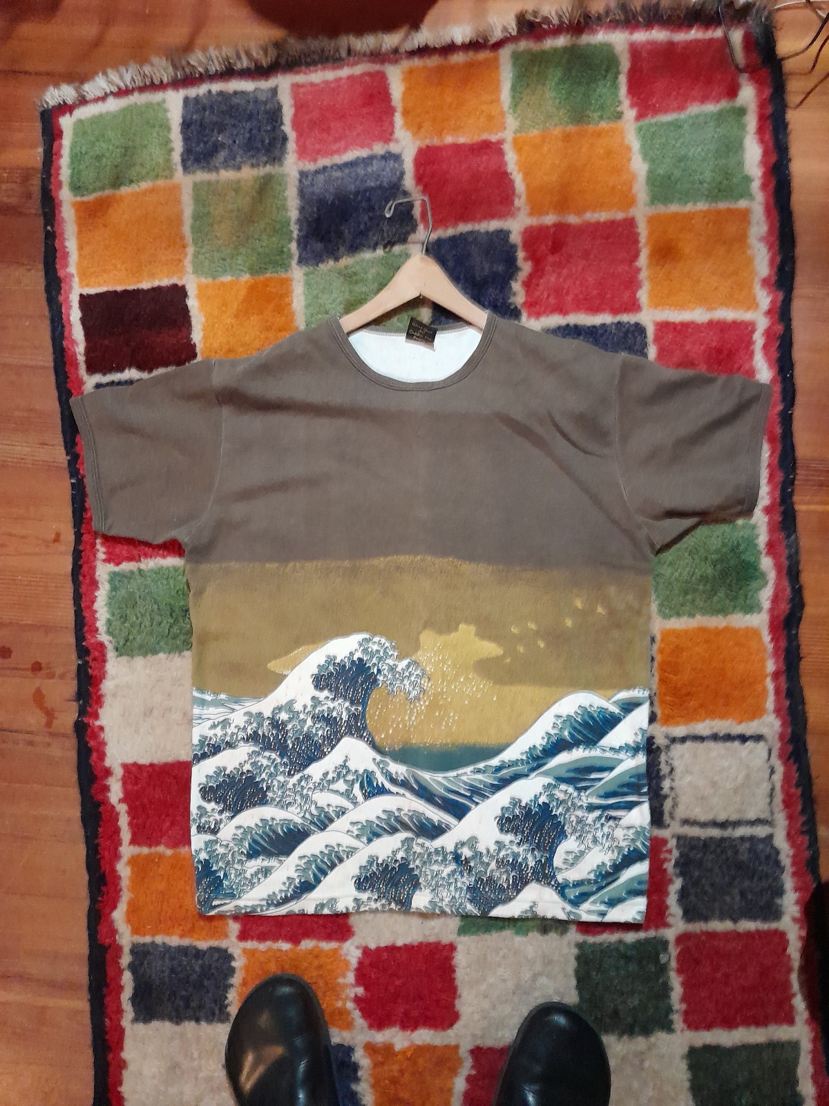 RARE Vintage The Great Wave of Kanagawa t-shirt