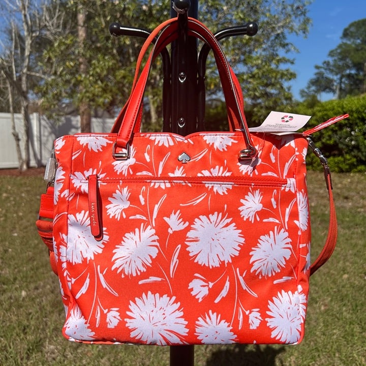 NWT Kate Spade satchel / crossbody bag / handheld bag with removable strap
