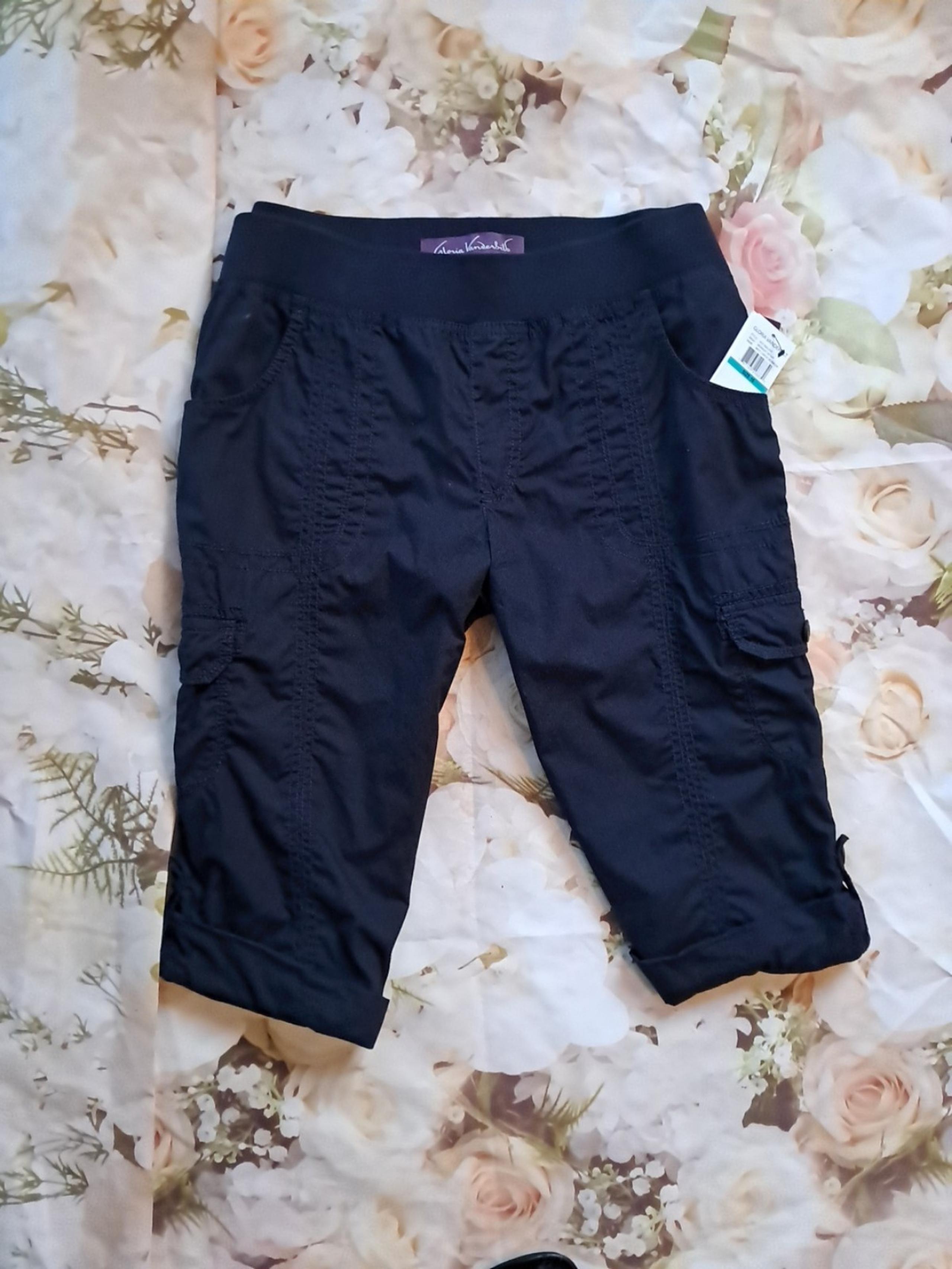 Gloria Vanderbilt Women's Pull on Bermuda Short Size 16