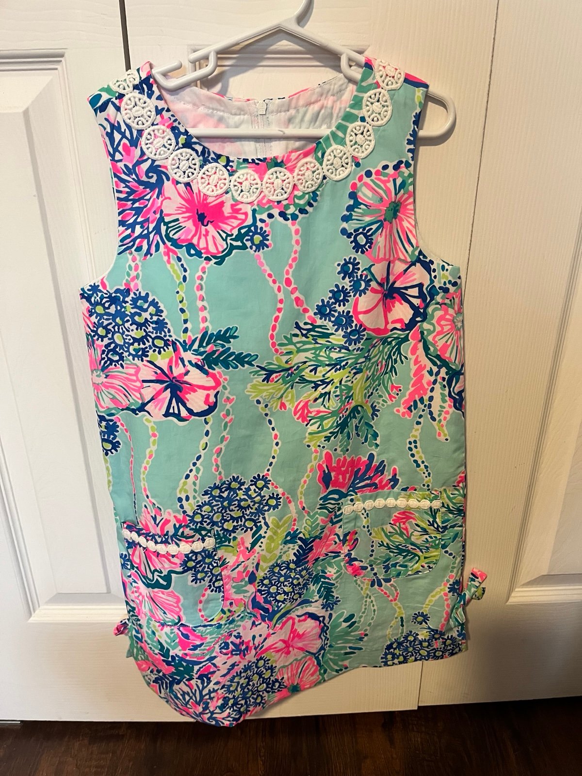 Lilly Pulitzer Shift Dress size 8