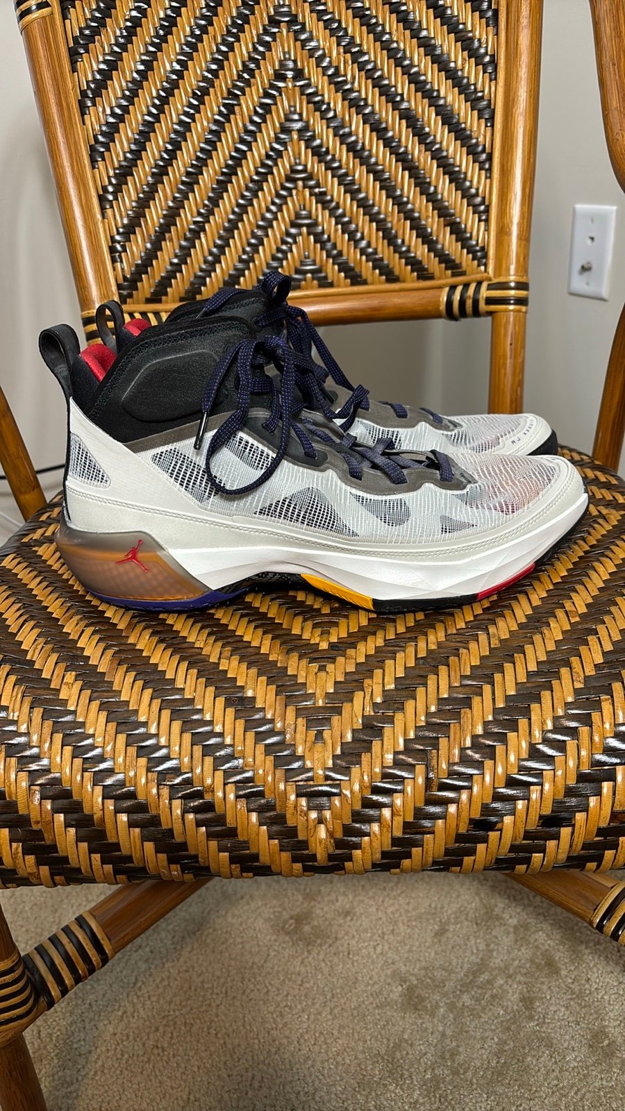 Jordan 37 Light Bone Dark Concord DD6958-060