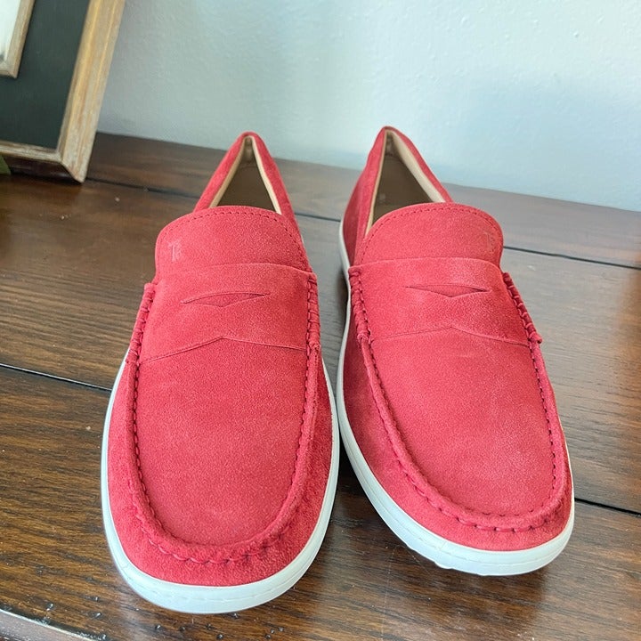 Tod's Men's Red Suede Mocassino Guscio Loafer Shoe. XXM15C0CN30RE0R007 Sz US 9