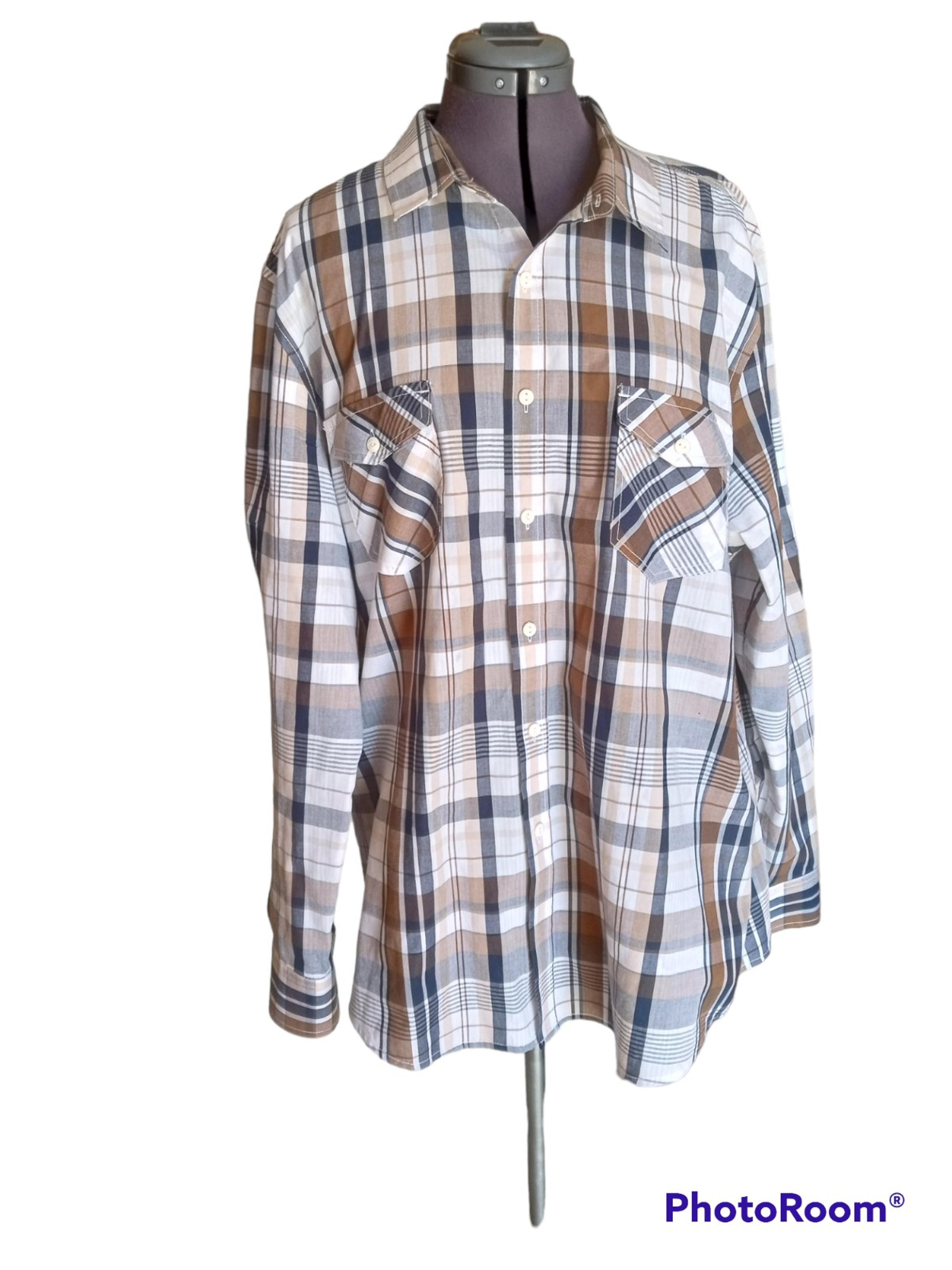 American Rag men's plaid shirt
