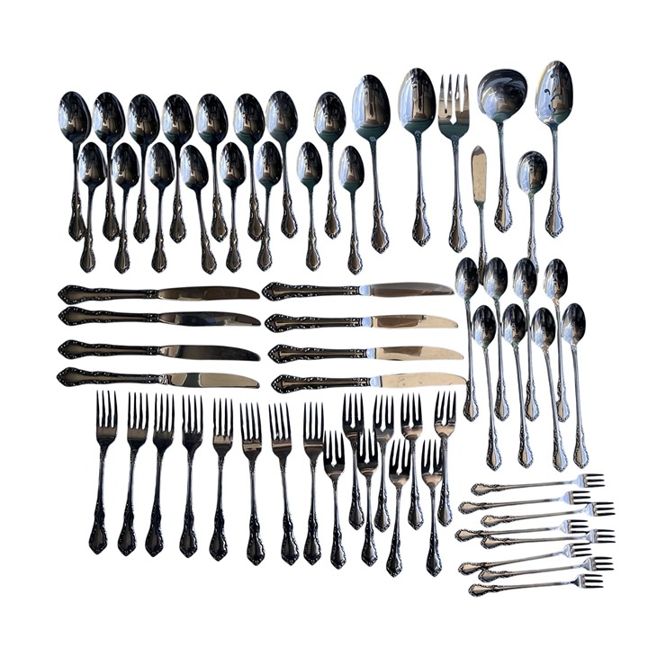 63 Pieces Raphael Distinction Deluxe Stainless Oneida HH Service 8 Serving Spoon