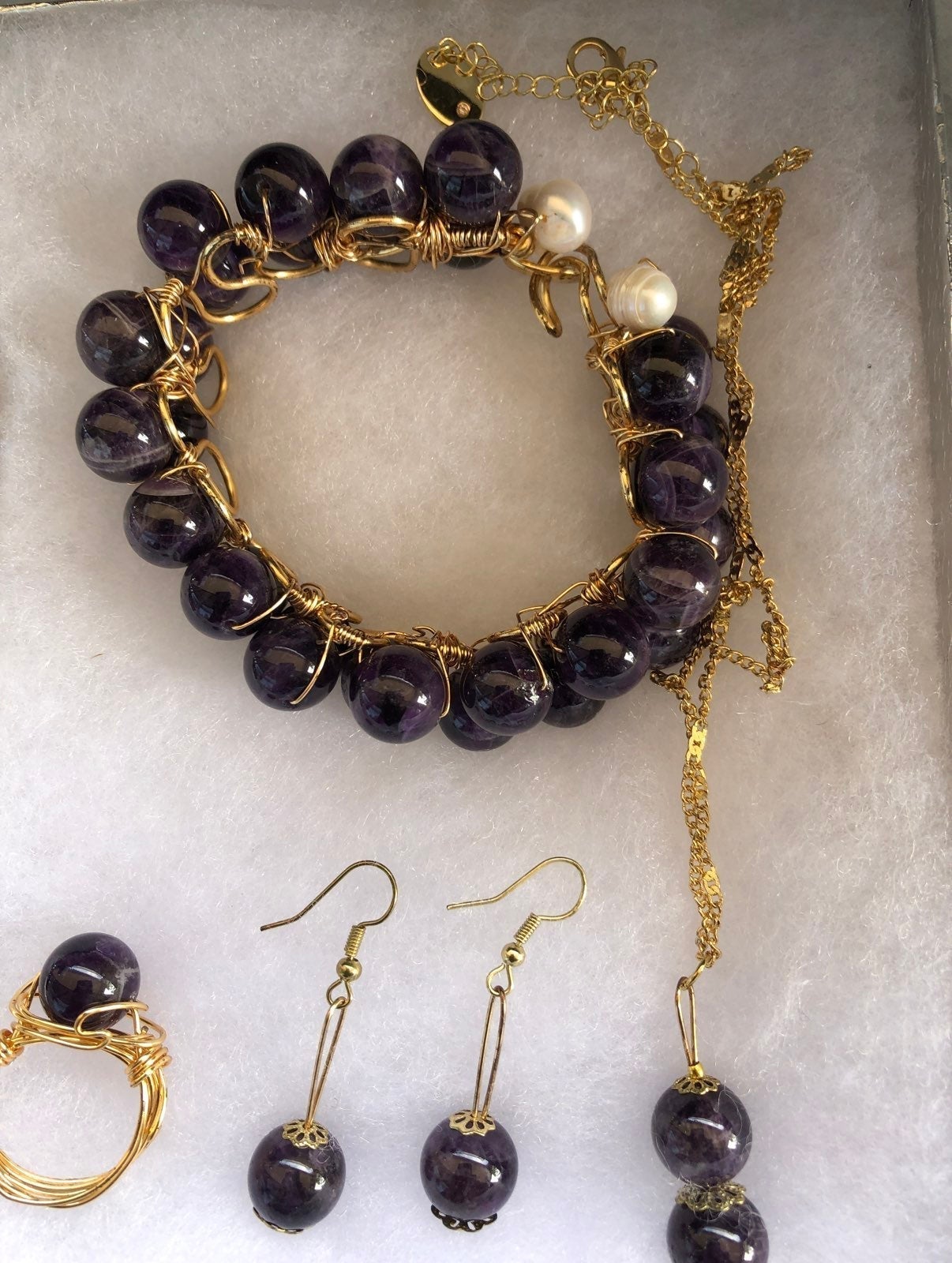 4pc Natural Amethyst Set 100% : Earrings, Bracelet, ring & pendant