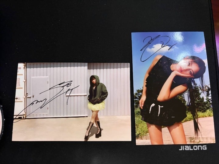 Twice Strategy Signed Postcard: Jeongyeon