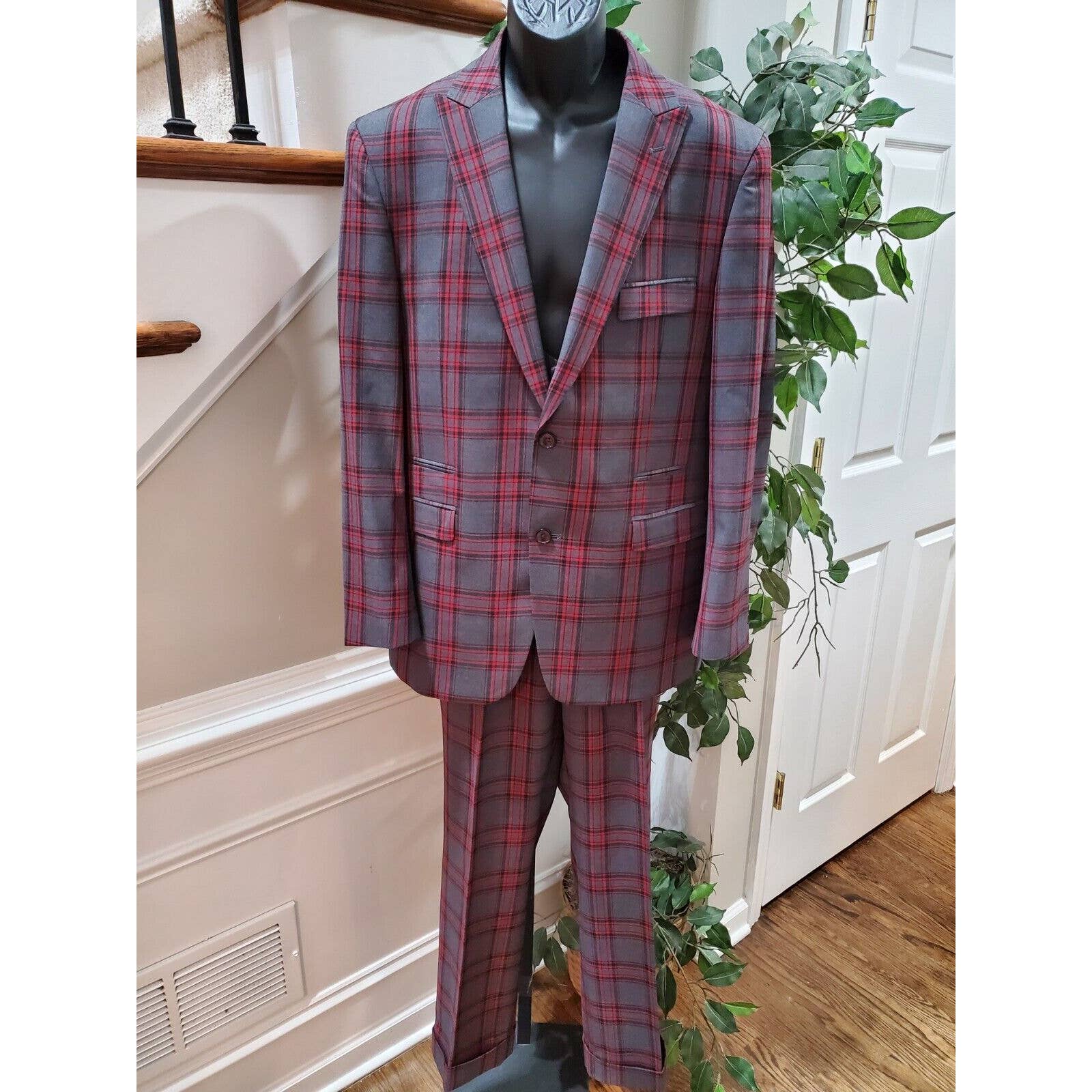 Ej Samuel Men's Gray Wool Single Breasted Jacket, Vest & Pant 3 pc's Suit 42R