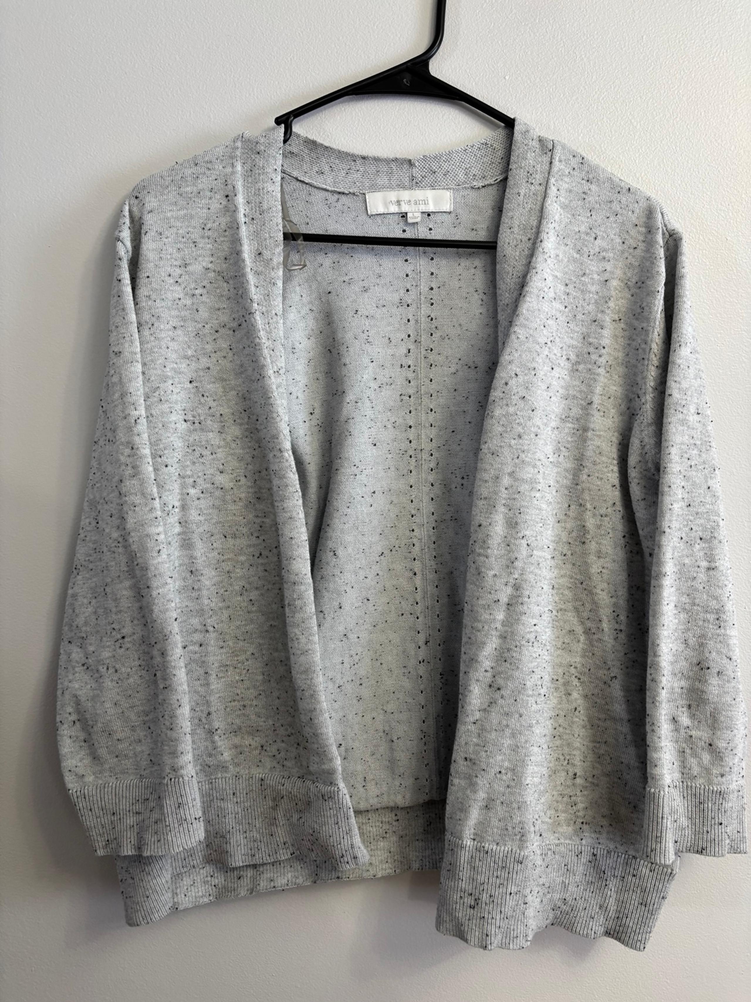 Women’s sweater cardigan speckled grey and black