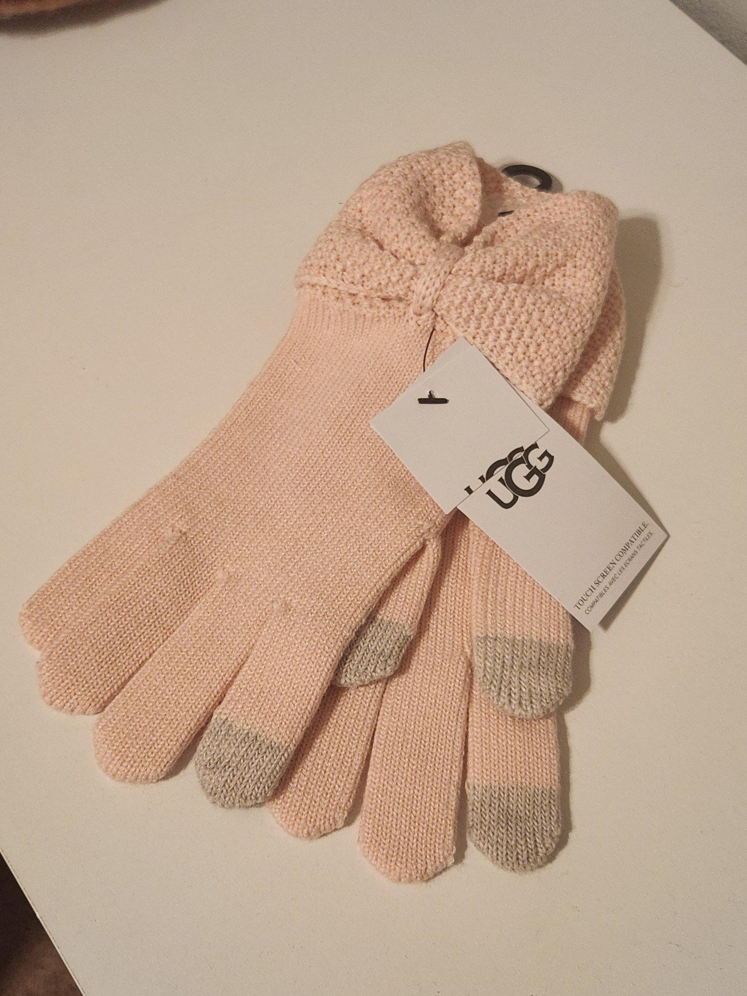 UGG Womens Knit Bow Tech Gloves - Pink - UGG Australia